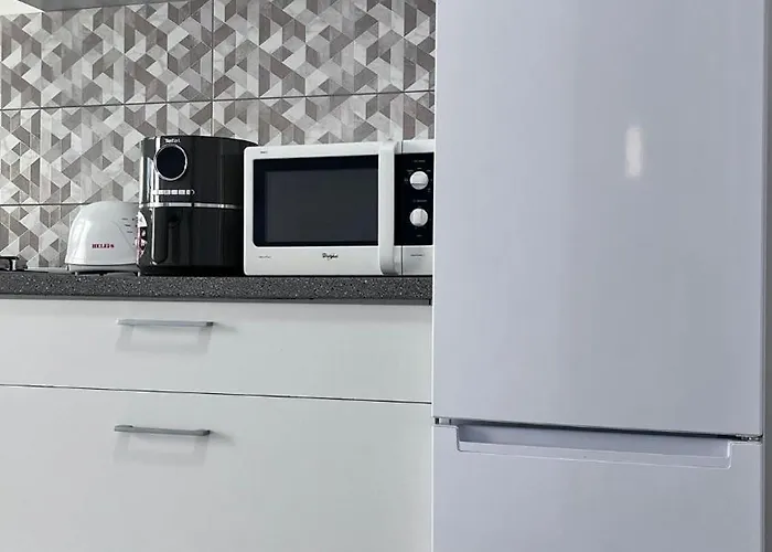 Summer Vibe - La Curte * コンスタンツァ